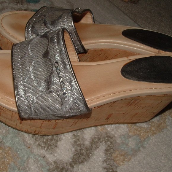 Coach bundle Coach Shoes and Scarf duo 2piece set - Picture 13 of 13